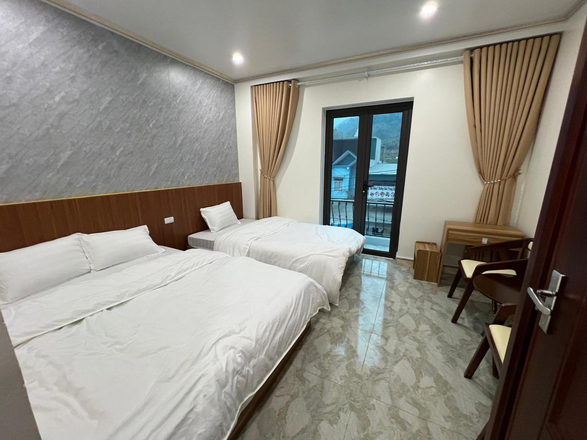 Phu Dat Hotel Dong Van  Eksteriør billede
